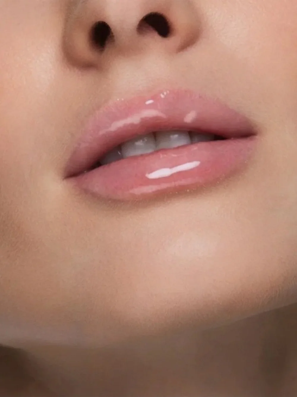 Stila 𝐂𝐋𝐄𝐀𝐑 Plumping Lip Glaze Hydration Shine Mint Flavor NEW